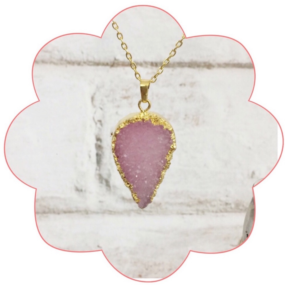 Crystal Necklace - Picture 4 of 7